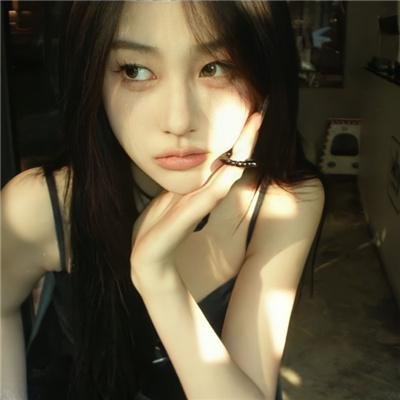 费家有女